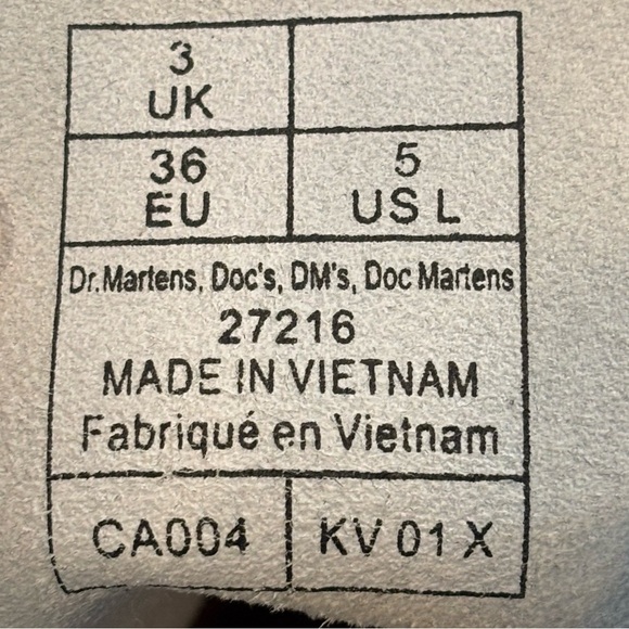 Dr. Doc Martens Sz 5 Air Wair Turquoise Patent Boots - Picture 10 of 13